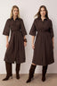 Vücut Seçmeyen Koyu Kahverengi Belli Kuşak Detaylı Dokuma Elbise TWOAW26EL00243
