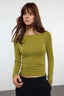 Trendyolmilla Yağ Yeşili Fitted/Vücuda Oturan Büzgü Detaylı Esnek Örme Bluz TWOAW25BZ00225