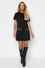 Siyah Bisiklet Yaka Taş Detaylı Shift/Düz Mini Süet Örme Elbise TWOAW24EL00523