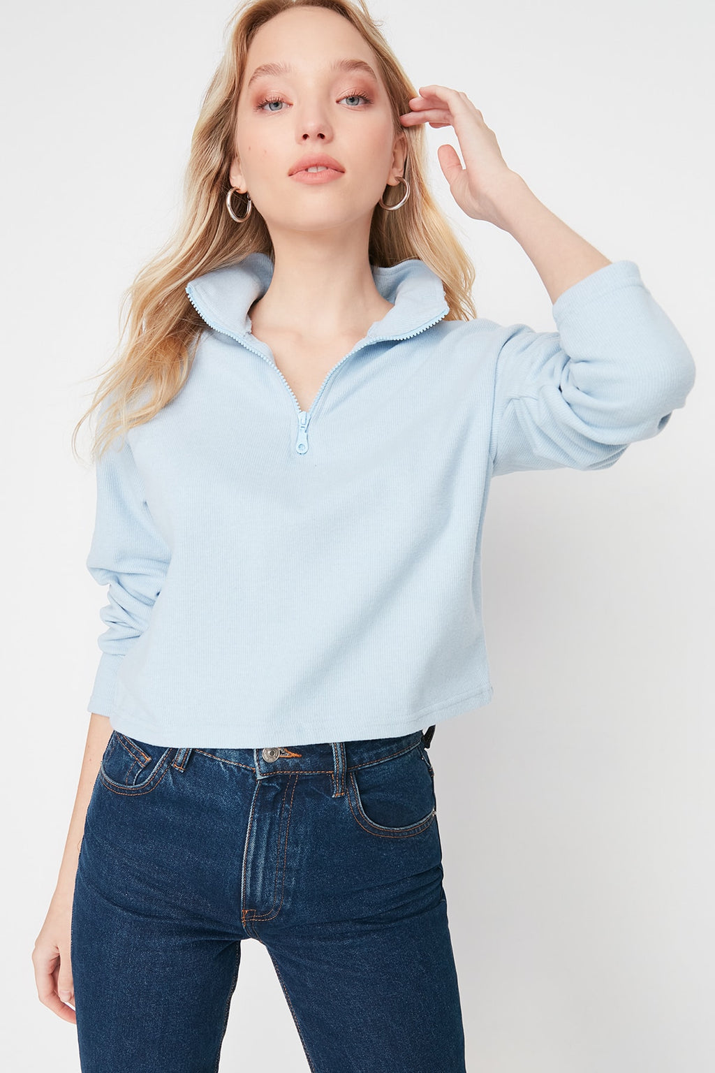 Trendyolmilla Mavi Selanik/Triko Görünümlü Fermuarlı Yaka Regular/Normal Kalıp Örme Sweatshirt TWOAW22SW0732