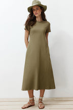 Trendyolmilla Haki Cepli Bisiklet Yaka A-Line Örme Midi Elbise TWOSS24EL00169