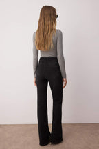 Trendyolmilla Mavi Yırtmaç Detaylı Yüksek Bel Comfort/Esnek Flare İspanyol Paça Jeans TWOAW26JE00022