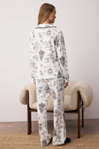 Ekru %100 Pamuklu Kış Temalı Biye Detaylı Örme Pijama Takımı THMAW25PT00038