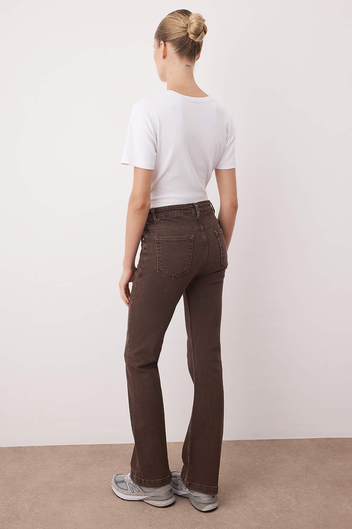 Trendyolmilla Mavi Yüksek Bel Comfort/Esnek İspanyol Paça Flare Jeans TWOAW26JE00047