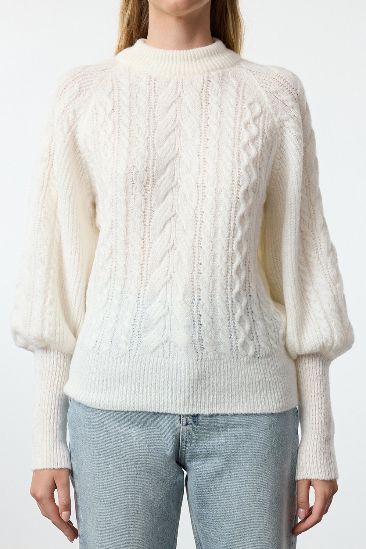 Trendyolmilla Taş Yumuşak Dokulu Saç Örgülü Triko Kazak TWOAW21KZ0109