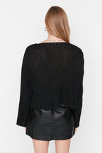 Trendyolmilla Koyu Mavi Merserize Görünümlü Yünlü Geniş Kalıp Basic Triko Kazak TWOAW23KZ01844