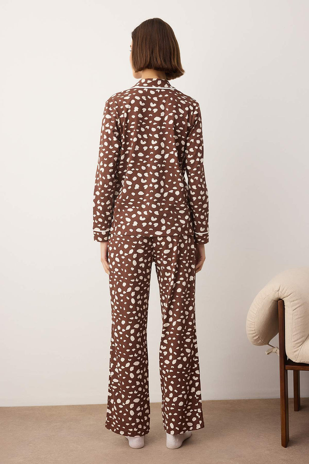 Trendyolmilla Pudra %100 Pamuklu Leopar Desenli Gömlek-Pantolon Örme Pijama Takımı THMAW21PT0489