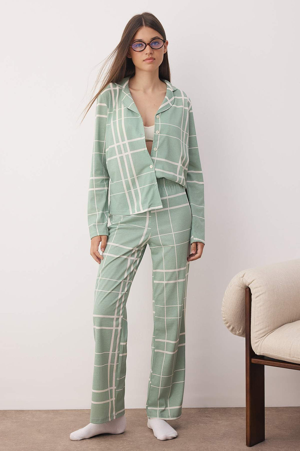 Trendyolmilla Yeşil-Çok Renkli Panda Desenli Örme Pijama Takımı THMAW26PT00049
