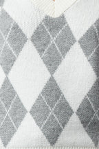 Ekru Yumuşak Dokulu V Yaka Geniş Kalıp Baklava Triko Kazak TWOAW25KZ00200