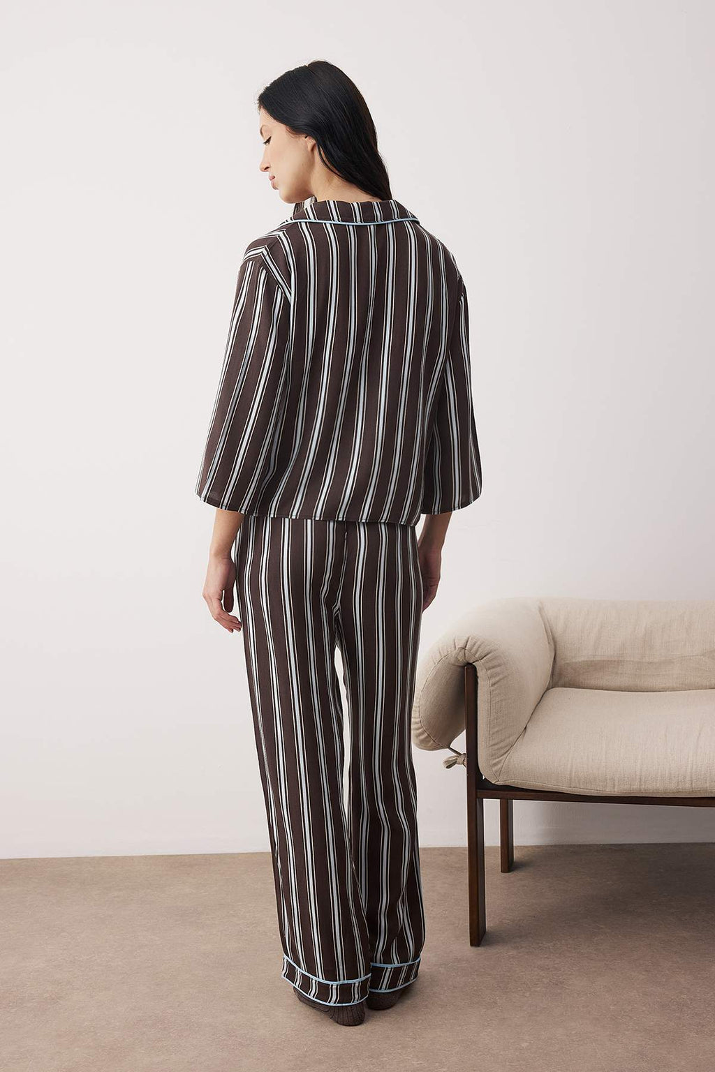 Trendyolmilla Bordo Biyeli Viskon Dokuma Pijama Takımı THMAW21PT0292