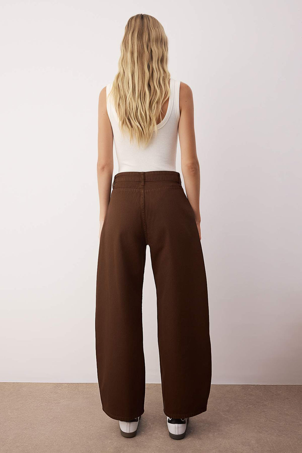 Trendyolmilla Haki Barrel Kalıp %100 Pamuk Gabardin Pantolon TWOAW26PL00084