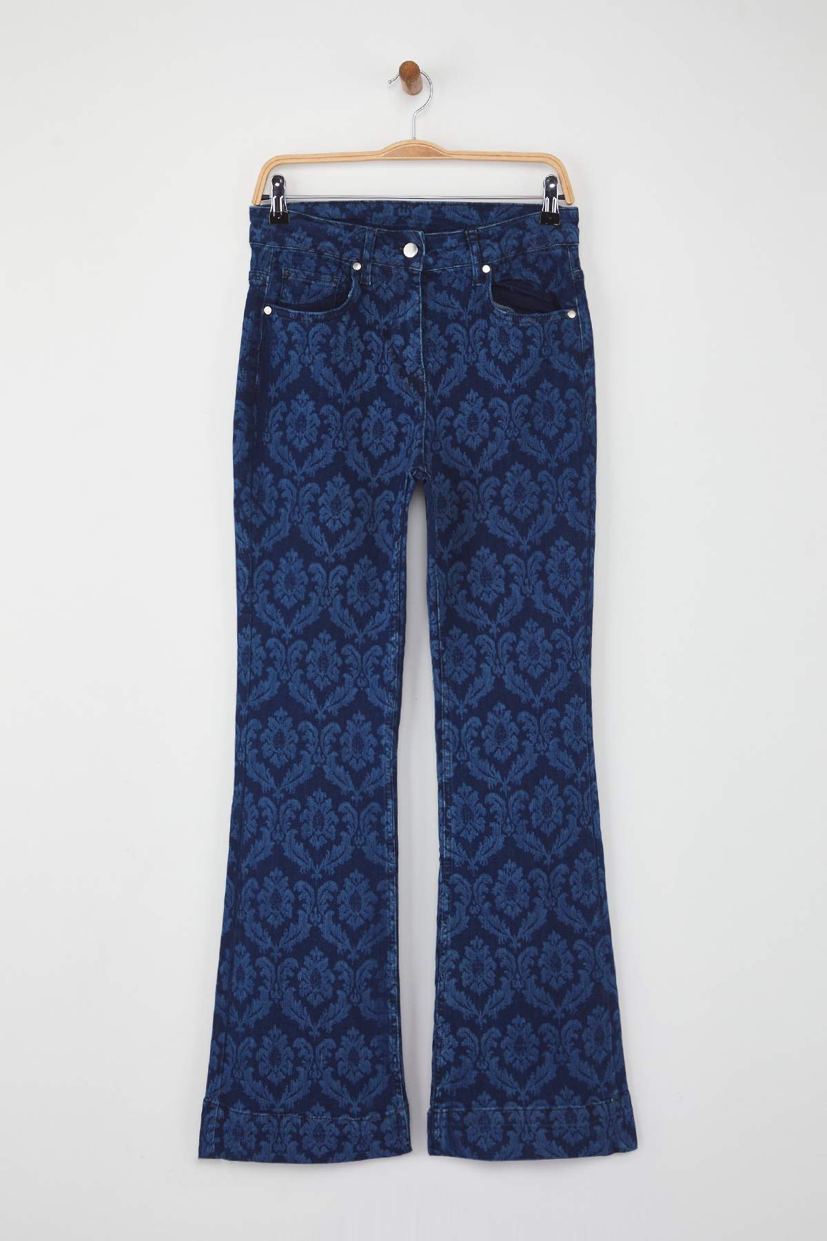 Özel Koleksiyon Koyu Mavi Lazer Baskılı Yüksek Bel İspanyol Paça Comfort Flare Jeans TWOAW26JE00033