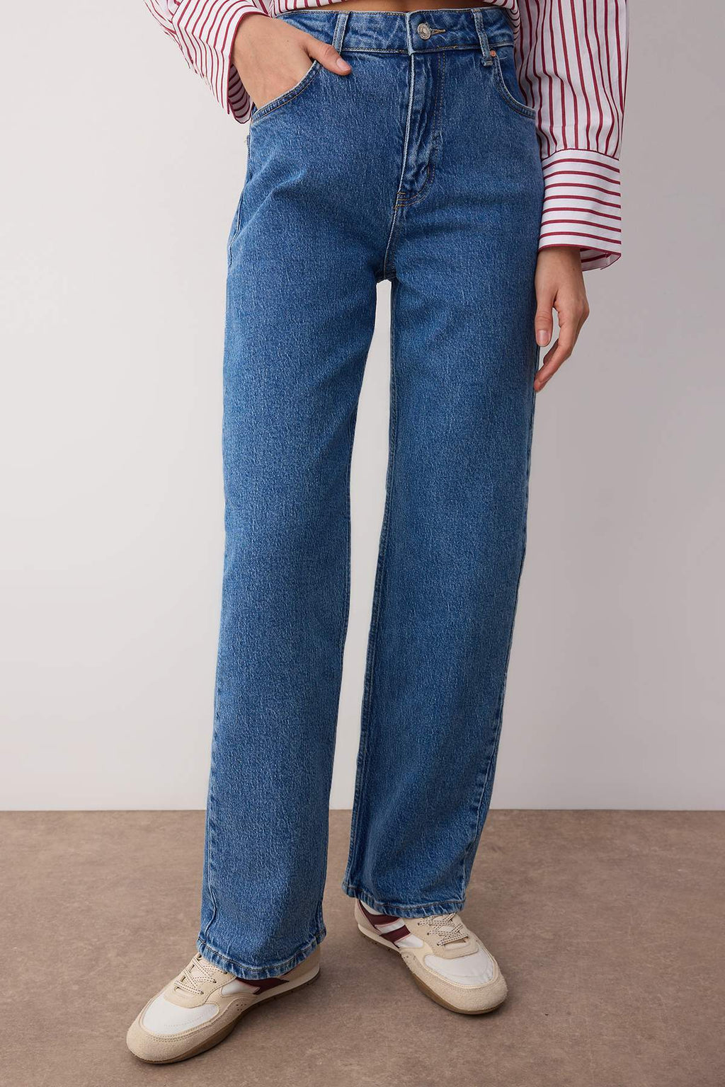 Mavi Yüksek Bel Comfort Yeni Straight Jeans TWOAW26JE00148