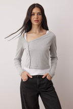 Trendyolmilla Lacivert-Gri 2'li Takım Asimetrik Yaka Düğmeli Vücuda Oturan Esnek Örme Bluz TWOAW26BZ00042