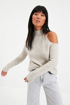 Trendyolmilla Lacivert Simli Pencere/Cut Out Detaylı Triko Kazak TWOAW20XS0006