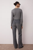 Trendyolmilla Mavi Soluk Efekt Vintage Yüksek Bel Wide Leg Geniş Paça %100 Pamuk Non-Stretch Jeans TWOAW24JE00089