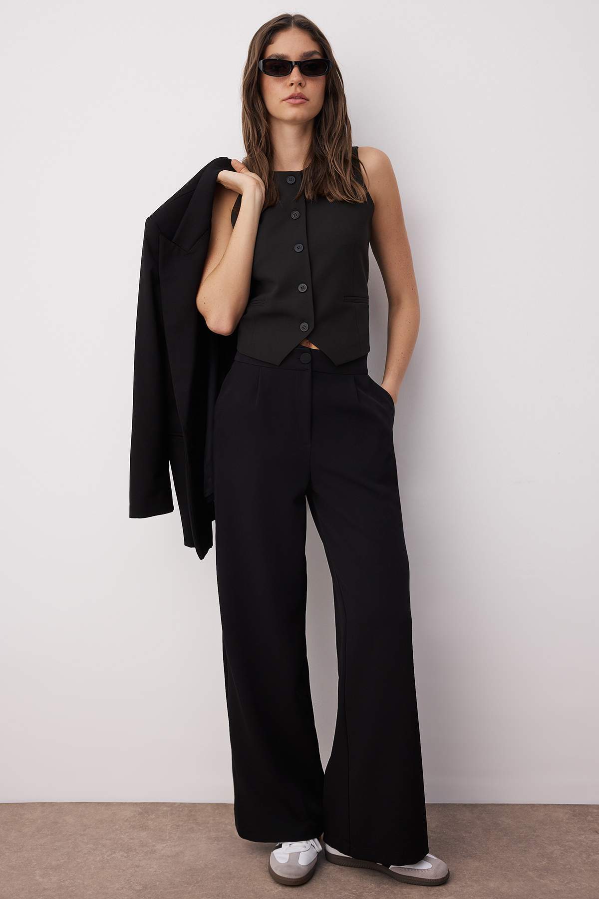 Trendyolmilla Açık Mavi Wide Leg/Geniş Paça Pilili Dokuma Kumaş Pantolon TWOSS21PL0189