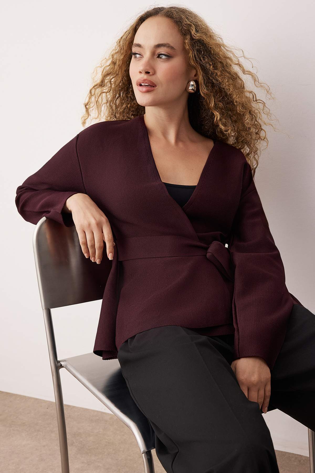 Trendyolmilla Bordo Kruvaze Bağlama Detaylı Triko Hırka TWOAW26HI00241 Main image