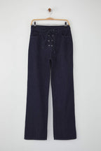 Özel Koleksiyon Koyu Mavi Kuş Gözü Bağlama Detaylı Yüksek Bel Wide Leg Jeans TWOAW26JE00042