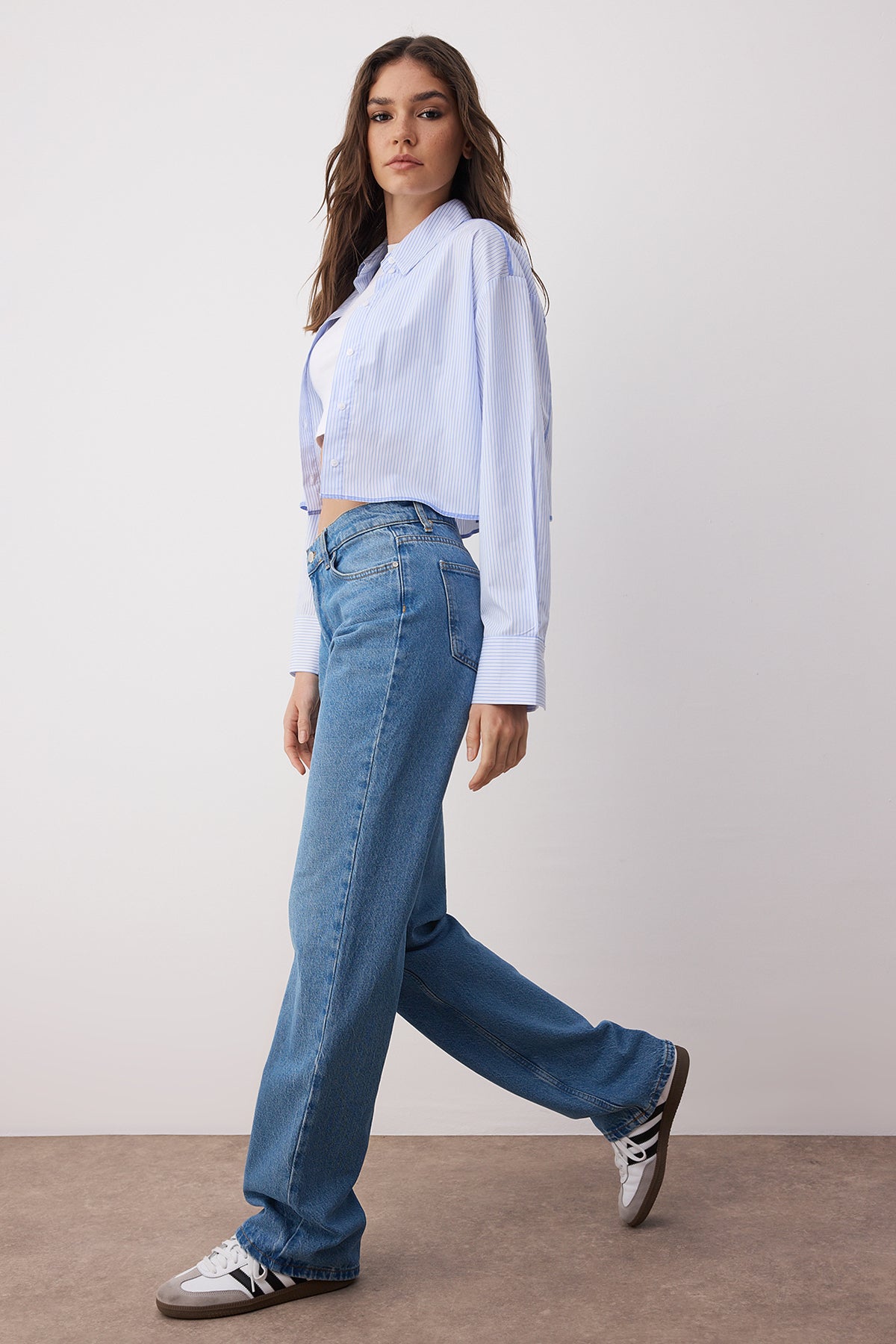 Mavi Düşük Bel Wide Leg Geniş Paça %100 Pamuk Non-Stretch Jeans TWOAW23JE00566
