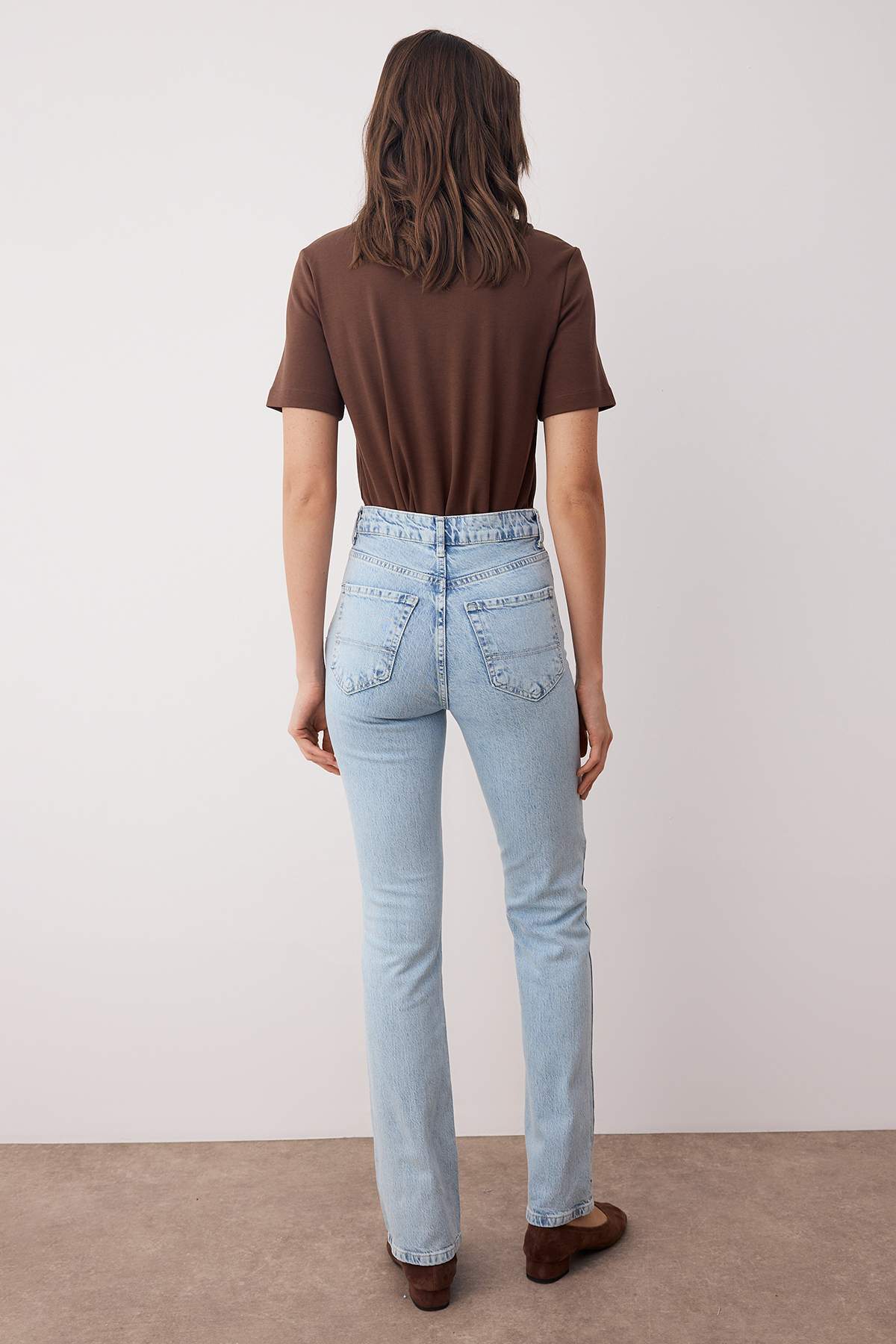 Açık Mavi Yüksek Bel Straight Düz Kesim Comfort Jeans TWOAW26JE00184