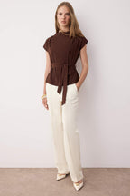 Trendyolmilla Siyah Kolsuz Kuşaklı Dokuma Bluz TWOAW26BZ00057