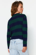 Trendyolmilla Indigo Çizgili Basic Ceket Görünümlü Triko Hırka TWOAW24HI00091