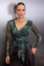 Trendyolmilla Teen Kahverengi Animal Anvelop Fitted/Vücuda Oturan Örme Bluz TWOAW26BZ00226