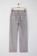 Trendyolmilla Gri Yüksek Bel Boru Paça Yeni Straight Jeans TWOAW26JE00060