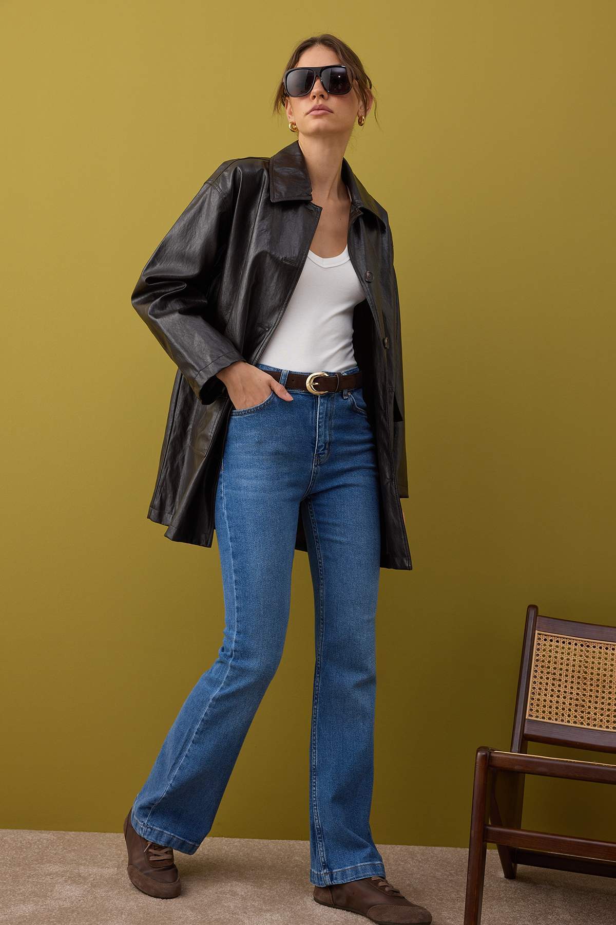 Trendyolmilla Kahverengi Yüksek Bel Orta Esnek Flare İspanyol Paça Jeans TWOAW26JE00047