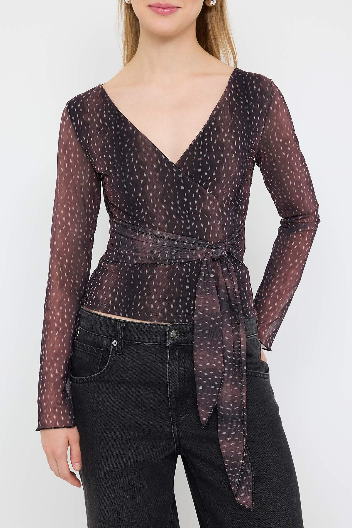 Trendyolmilla Teen Kahverengi Animal Anvelop Fitted/Vücuda Oturan Örme Bluz TWOAW26BZ00226