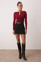 Trendyolmilla Haki Fitted/Vücuda Oturan Aksesuar/Cut out Detaylı Uzun Kollu Esnek Örme Bluz TWOAW26BZ00130