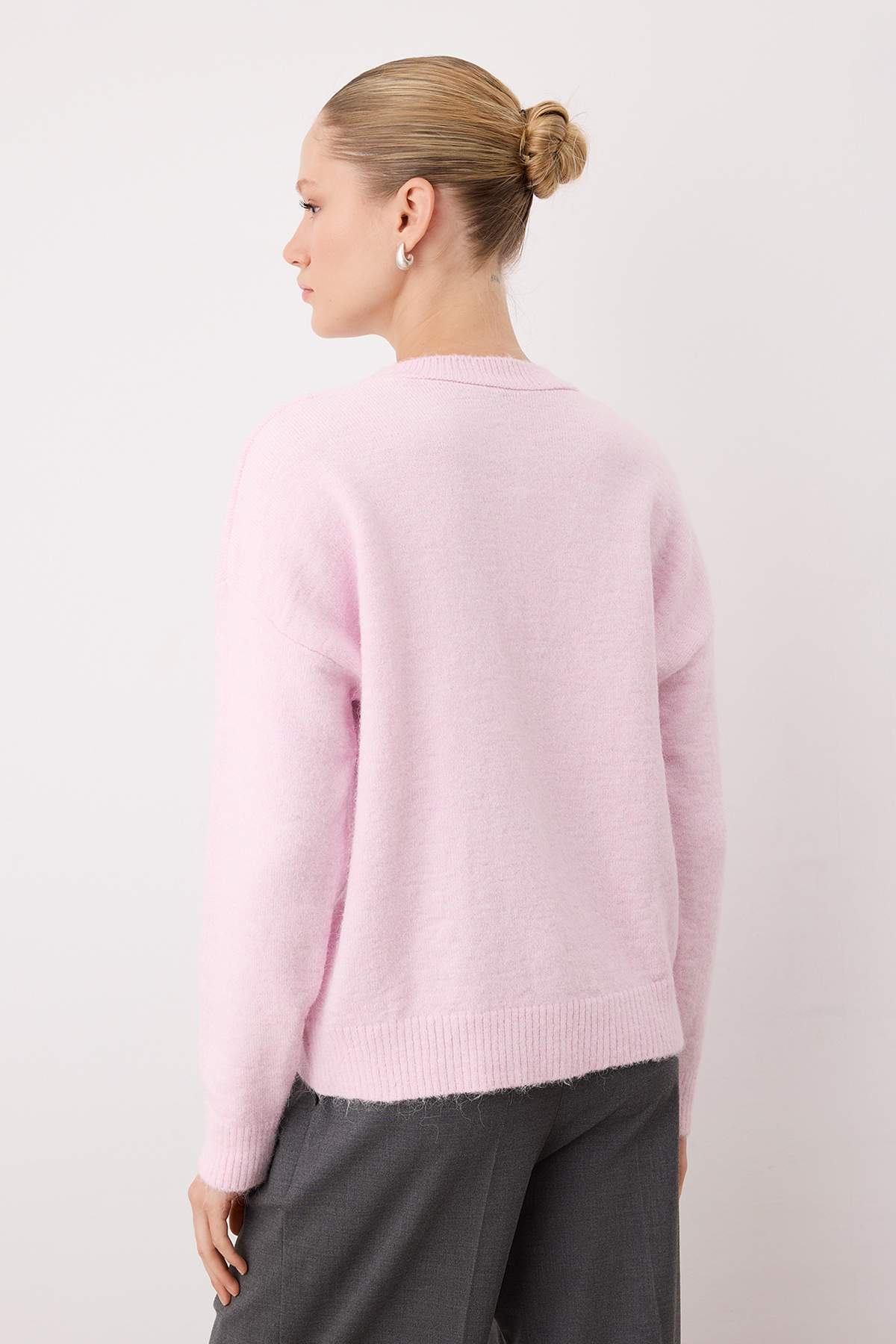 Trendyolmilla Wardrobe Essentials Pembe Alpaka Yün Karışımlı Premium İplik Geniş Kalıp Triko Kazak|TWOAW26KZ00080