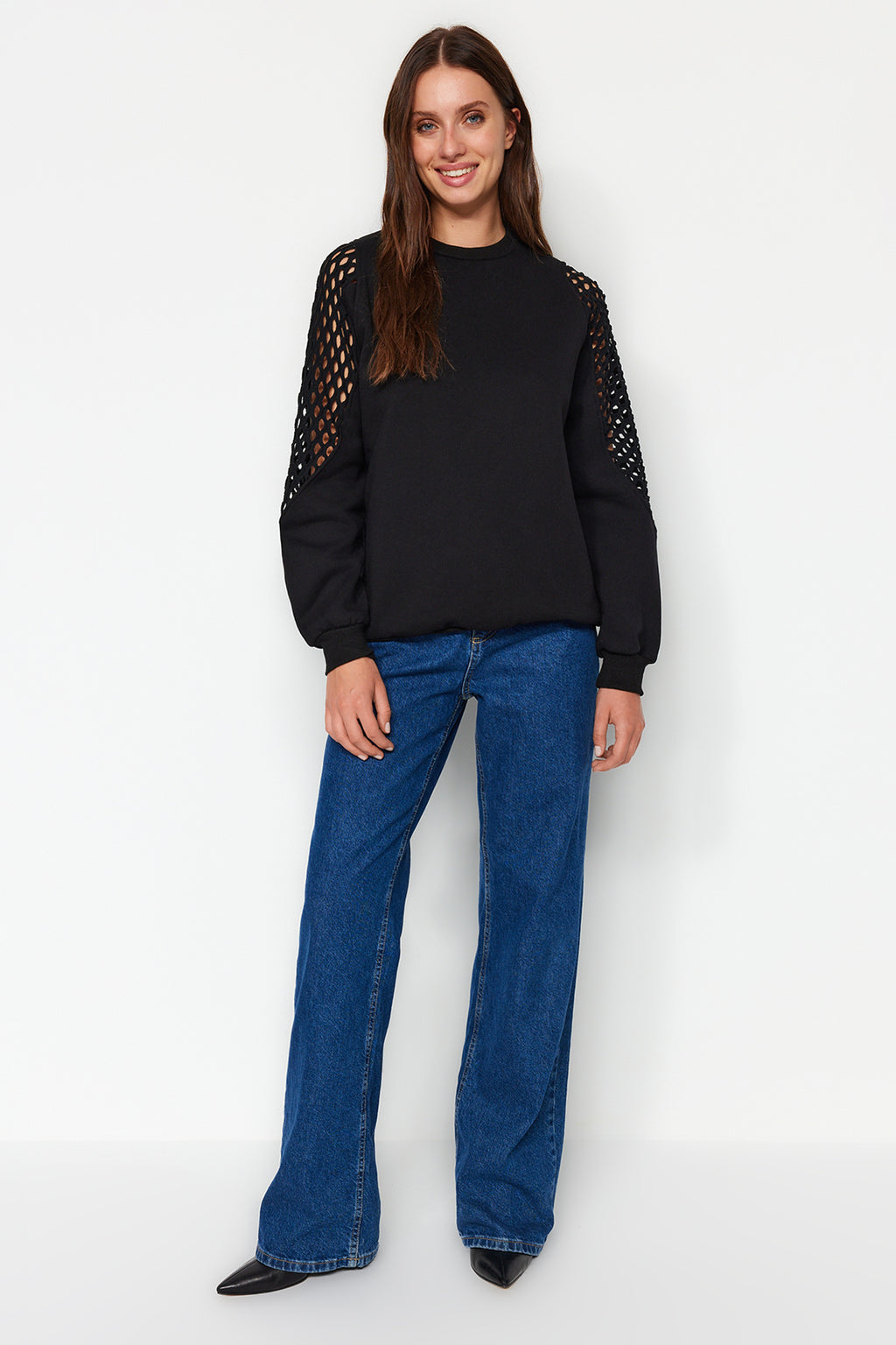 Siyah File Detaylı Kalın İçi Polarlı Regular/Normal Kalıp Örme Sweatshirt TWOAW24SW00134