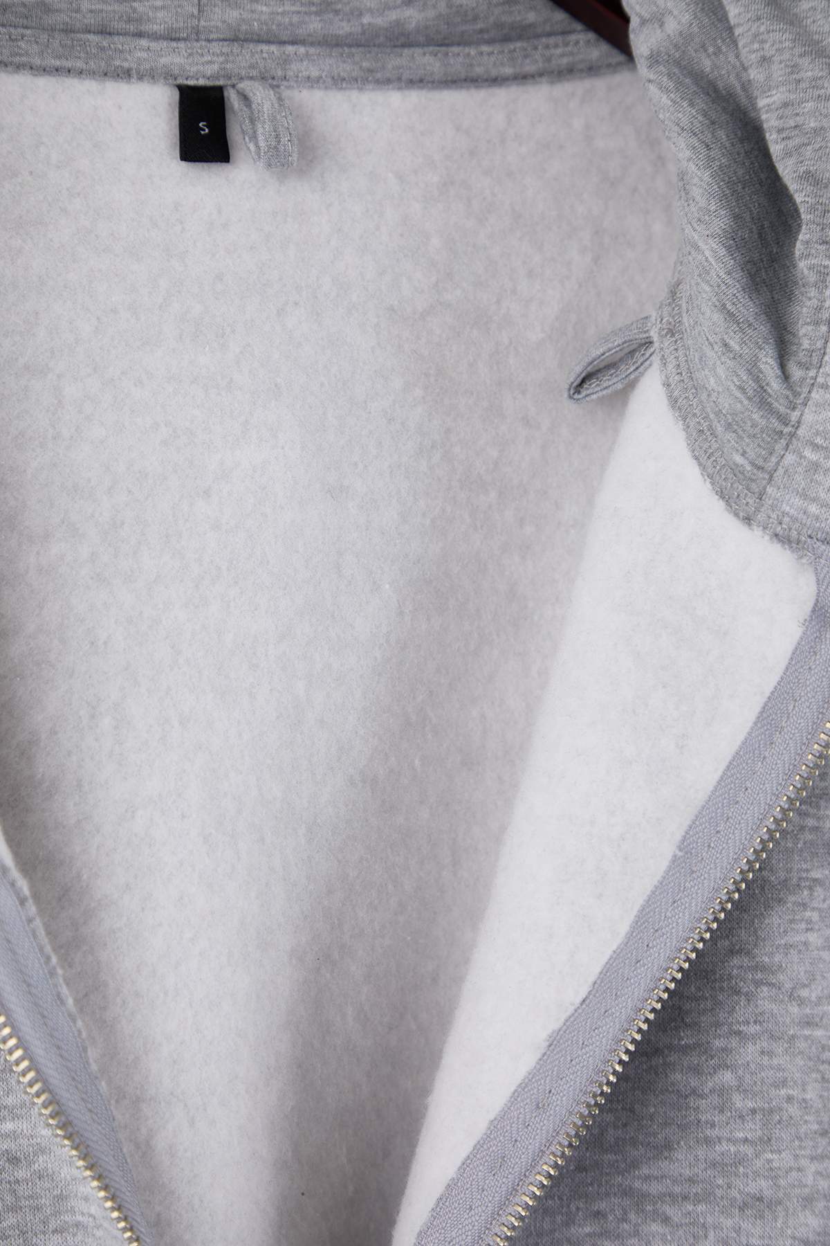 Trendyolmilla Gri Melanj Kalın İçi Polarlı Kapüşonlu Fermuarlı Oversize/Geniş Kesim Örme Sweatshirt TWOAW26SW00111
