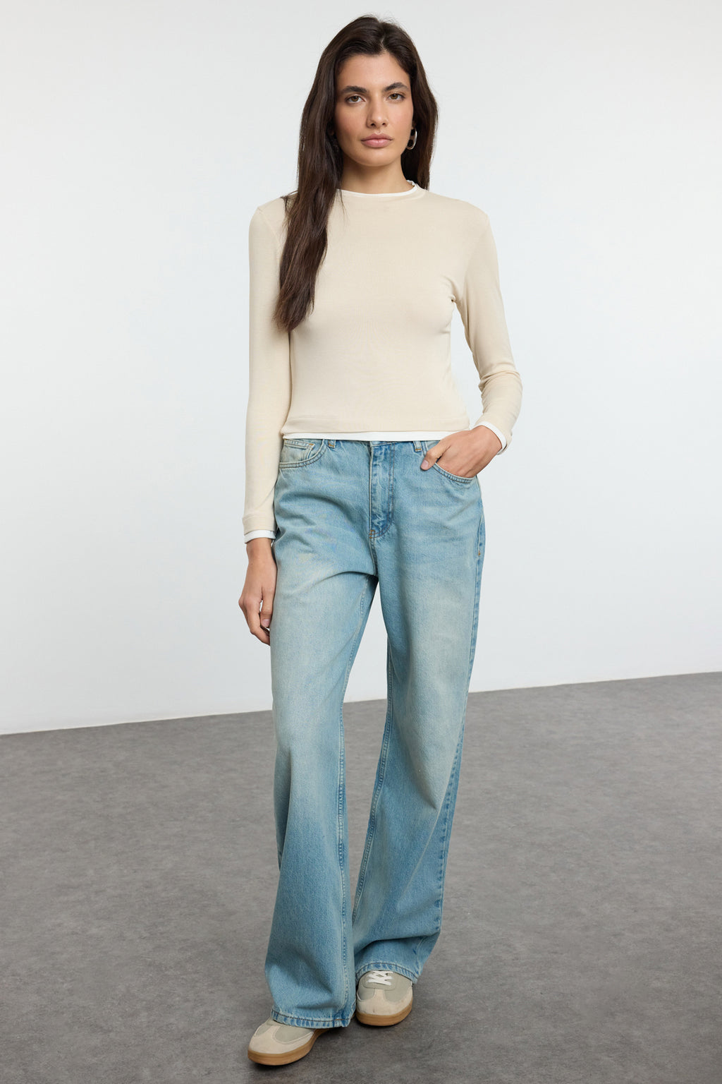 Trendyolmilla Pembe Renk Bloklu Fitted/Vücuda Oturan Viskon/Yumuşak Kumaşlı Esnek Örme Bluz TWOAW25BZ00114