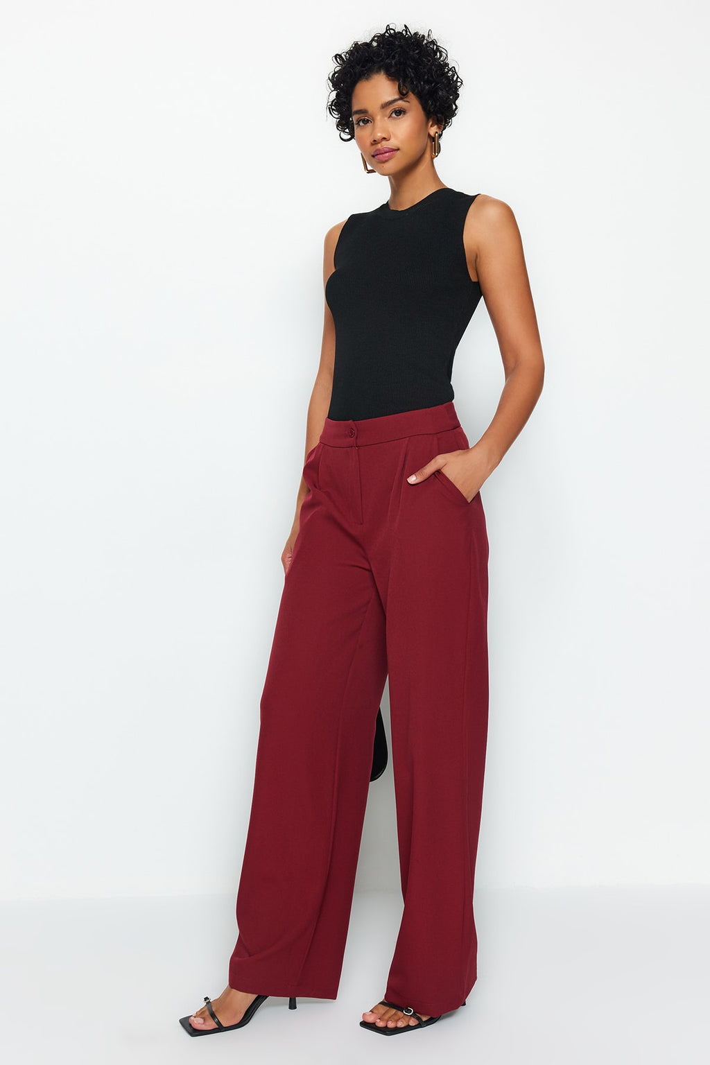 Trendyolmilla Lacivert Wide Leg/Geniş Paça Dokuma Kumaş Pantolon TWOAW22PL0139