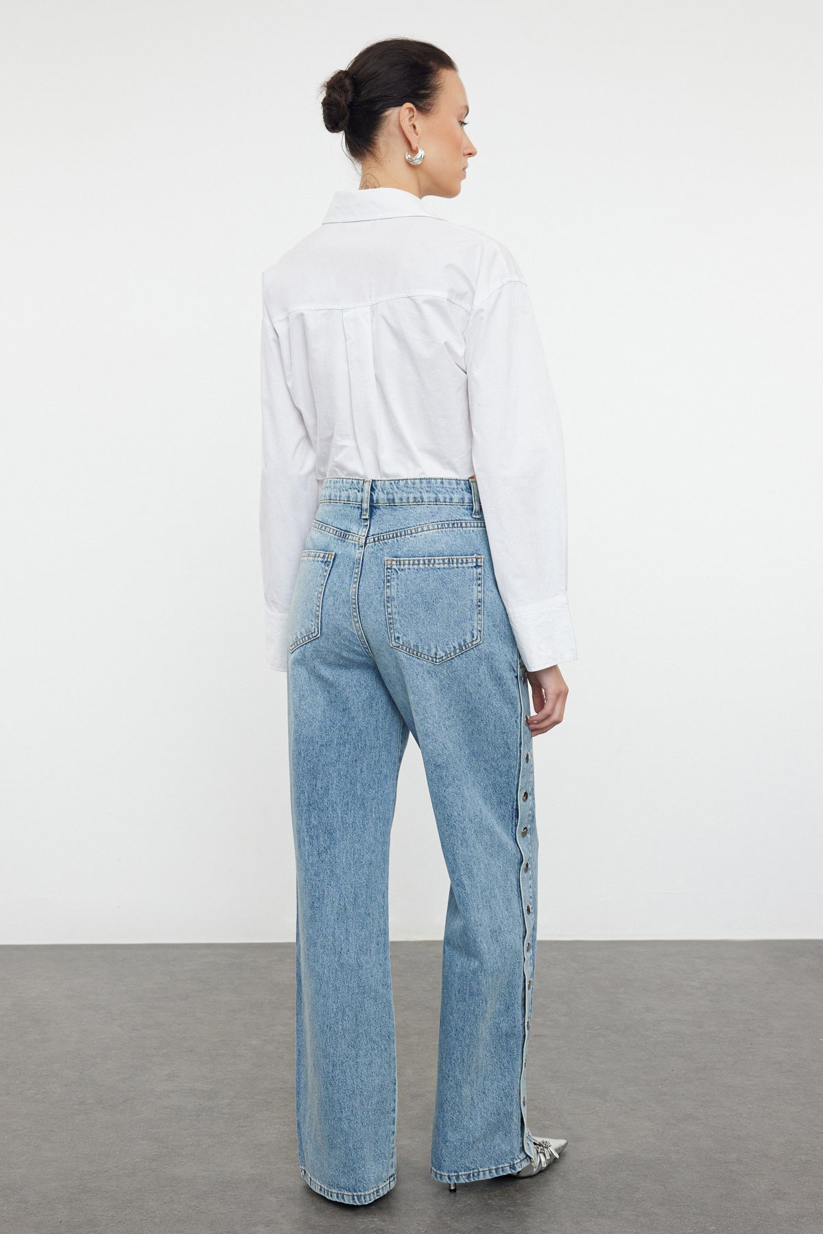 Mavi More Sustainable Aksesuar Detaylı Yüksek Bel Wide Leg Jeans TWOAW25JE00028