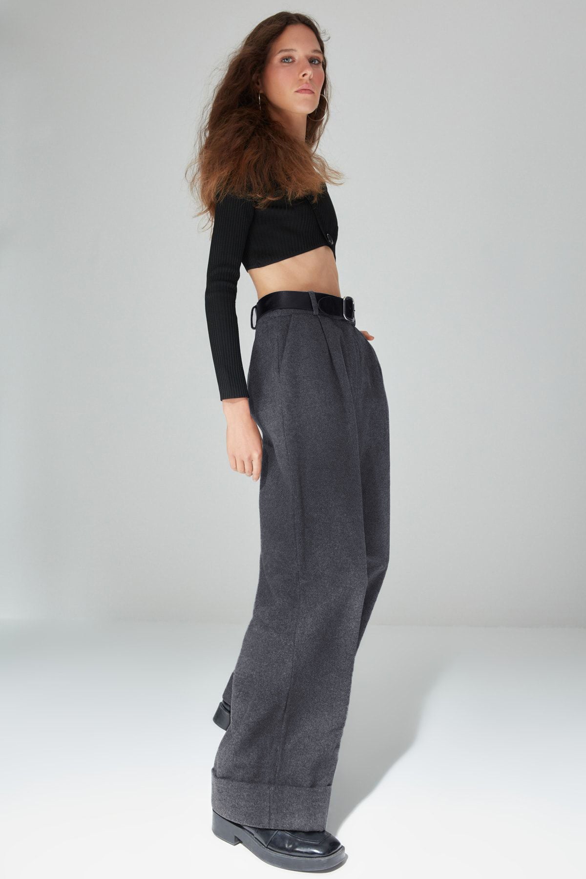 Trendyolmilla Siyah Wide Leg/Geniş Paça Yüksek Bel Dokuma  Pantolon TWOAW23PL00302