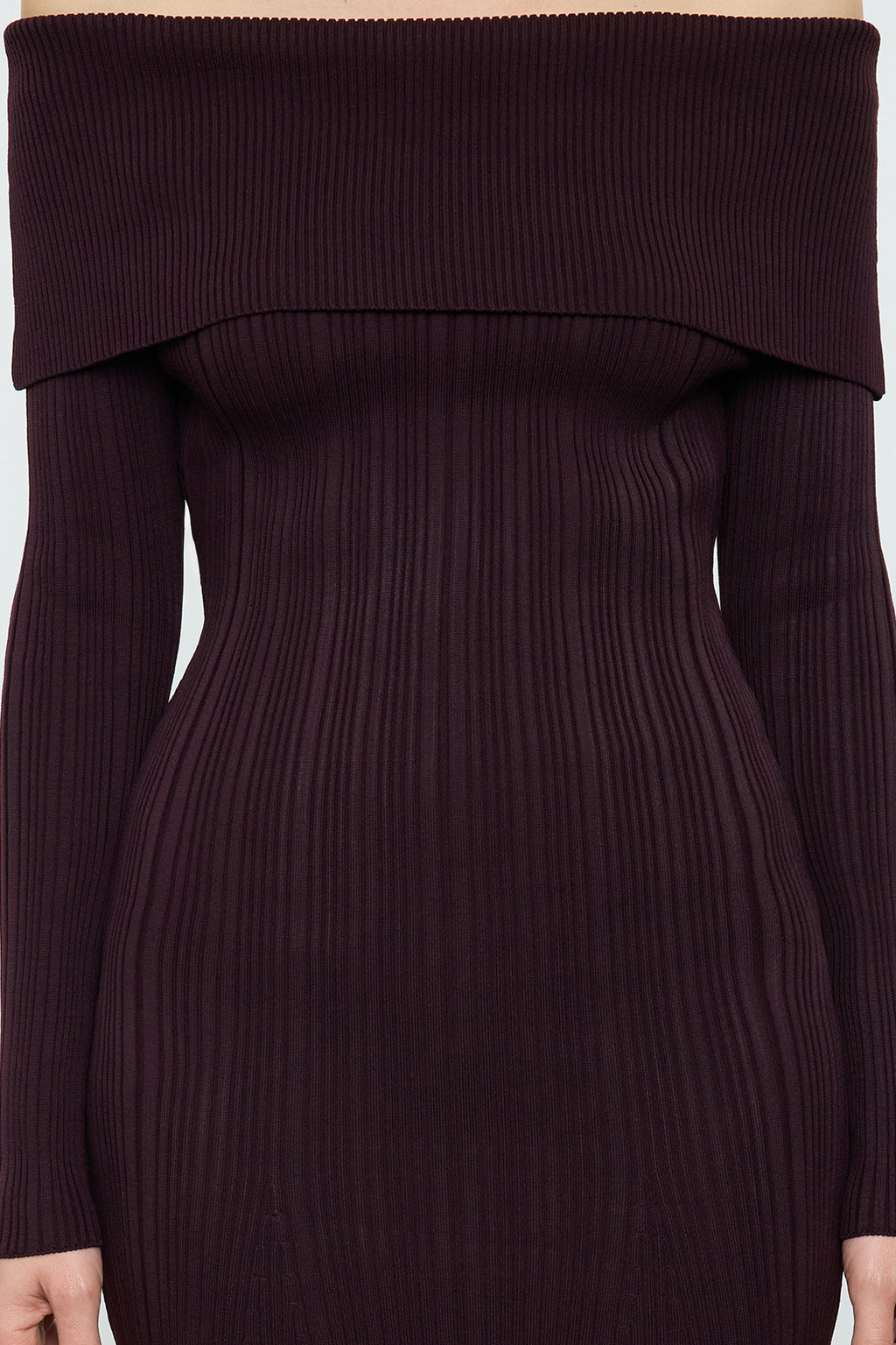 Trendyolmilla Kahverengi Midi Triko Basic Carmen Yaka Elbise TWOAW25EL00033