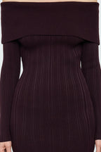 Trendyolmilla Kahverengi Midi Triko Basic Carmen Yaka Elbise TWOAW25EL00033