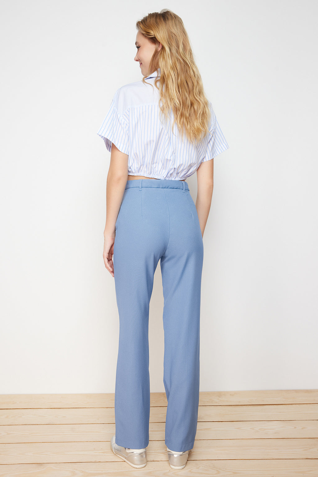 Trendyolmilla Vizon Straight/Düz Kesim Yüksek Bel Nervür Dikişli Dokuma Pantolon TWOSS21PL0093