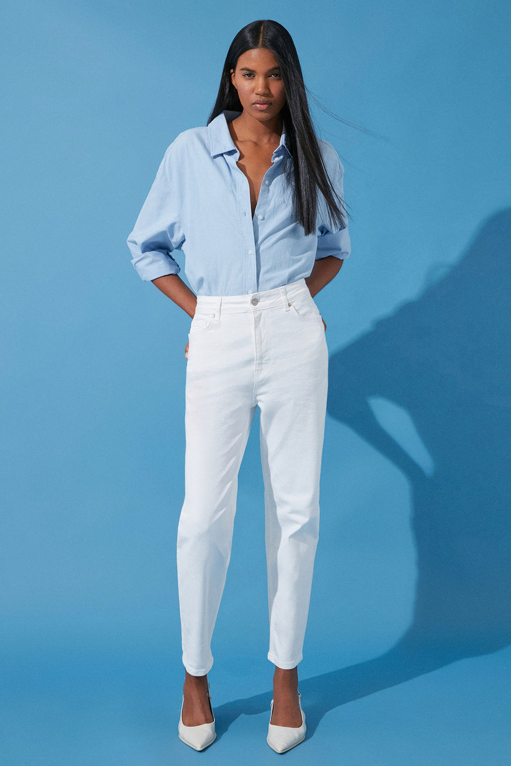 Beyaz Yüksek Bel Comfort/Esnek Mom Jeans TWOSS24JE00122