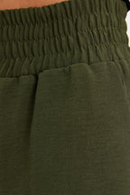Trendyolmilla Haki Wide Leg/Geniş Paça Beli Lastikli Dokuma Pantolon TWOSS22PL00024