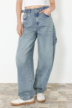 Trendyolmilla Açık Mavi More Sustainable Bol Kesim Yüksek Bel Carpenter Skater Jeans TWOAW24JE00308