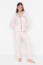 Trendyolmilla Pudra %100 Pamuklu Çizgili Biye Detaylı Örme Pijama Takımı THMAW21PT0614
