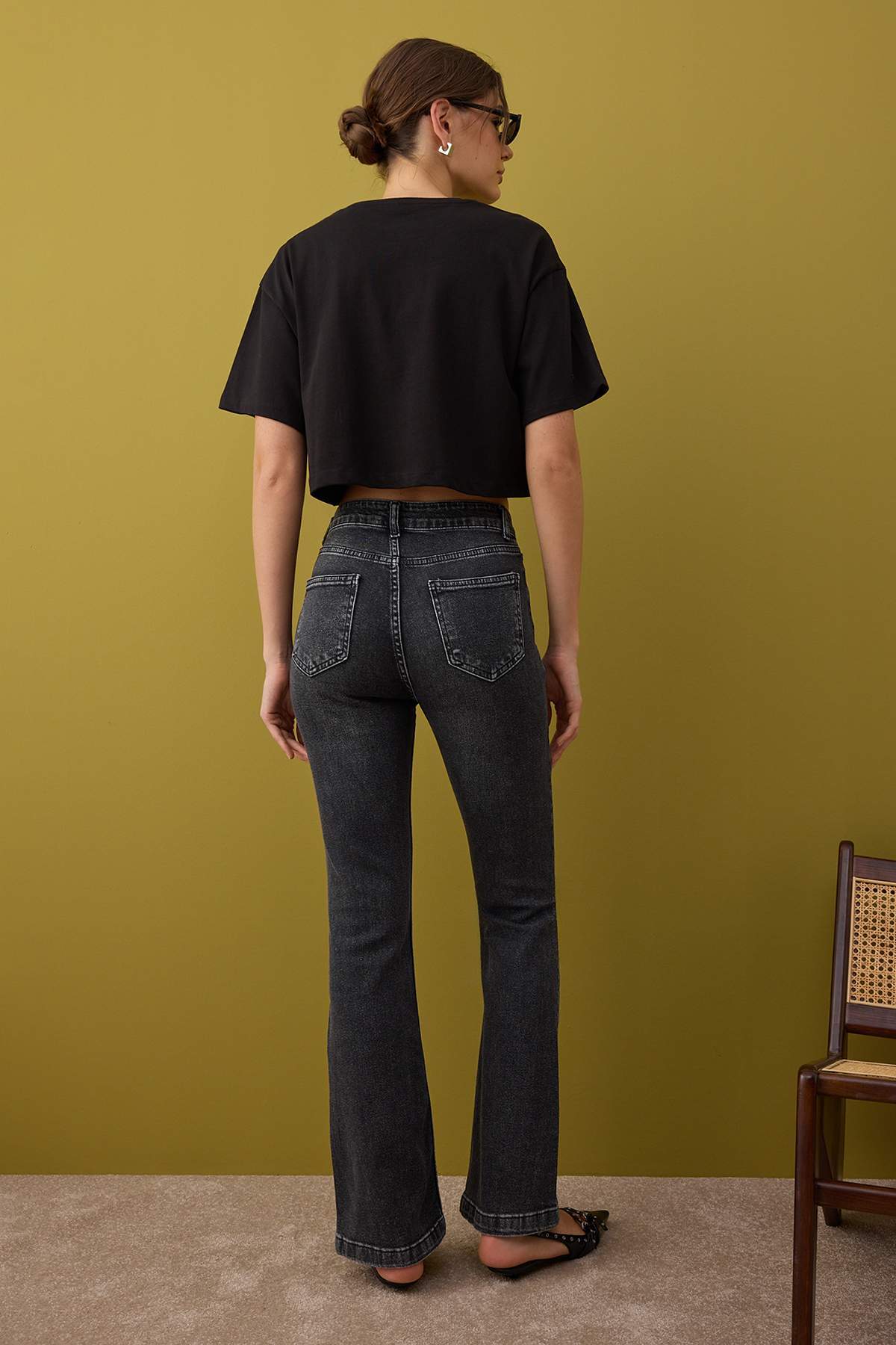 Trendyolmilla Antrasit Yüksek Bel Orta Esnek İspanyol Paça Flare Jeans TWOAW26JE00050