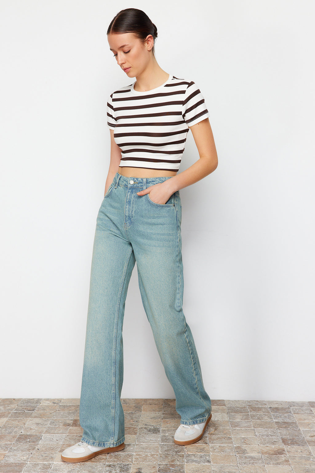 Mavi Soluk Efekt Vintage Yüksek Bel Wide Leg Geniş Paça %100 Pamuk Non-Stretch Jeans TWOSS23JE00166