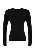 Siyah Tek Yırtmaç Detaylı Pamuklu Büzgülü Bisiklet Yaka Örme Bluz TWOAW24BZ00388