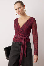 Trendyolmilla Teen Kahverengi Animal Anvelop Fitted/Vücuda Oturan Örme Bluz TWOAW26BZ00226